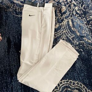Men’s Nike standard fit golf pants